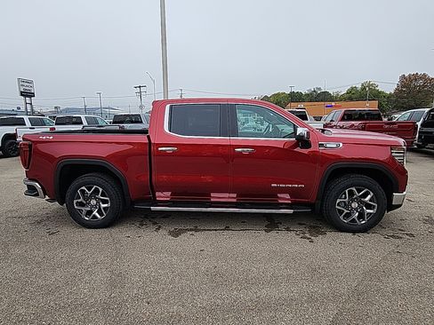 New 2026 GMC Sierra 1500 SLT w/ SLT Premium Package image 11
