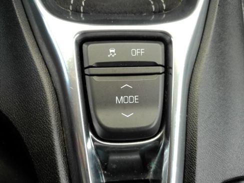 Used 2018 Chevrolet Camaro SS RWD image 36