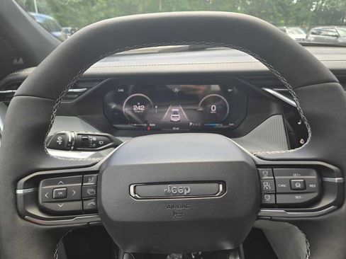 New 2026 Jeep Cherokee Limited AWD/4WD image 14