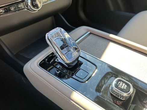 New 2026 Volvo XC90 B5 Core w/ Protection Package image 14