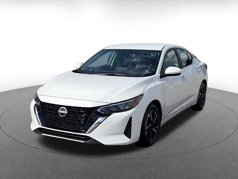 Used 2025 Nissan Sentra SV FWD image 7