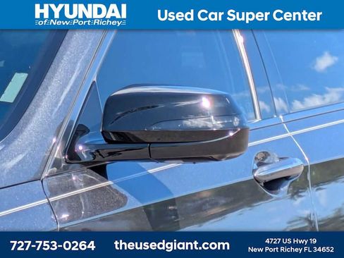 Used 2019 Genesis G80 3.3T Sport RWD image 11