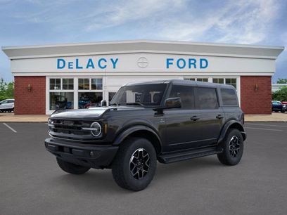 New 2025 Ford Bronco Outer Banks