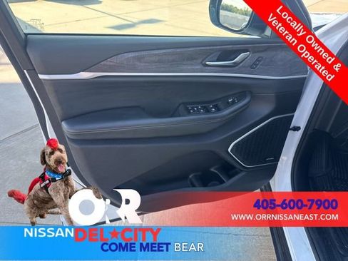 Used 2024 Jeep Grand Cherokee Limited 4xe image 16