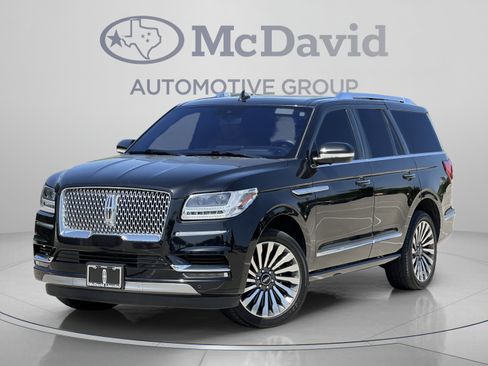 Used 2020 Lincoln Navigator Reserve w/ Luxury Package RWD image 2