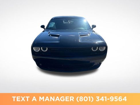 Used 2023 Dodge Challenger SXT w/ Blacktop Package image 8