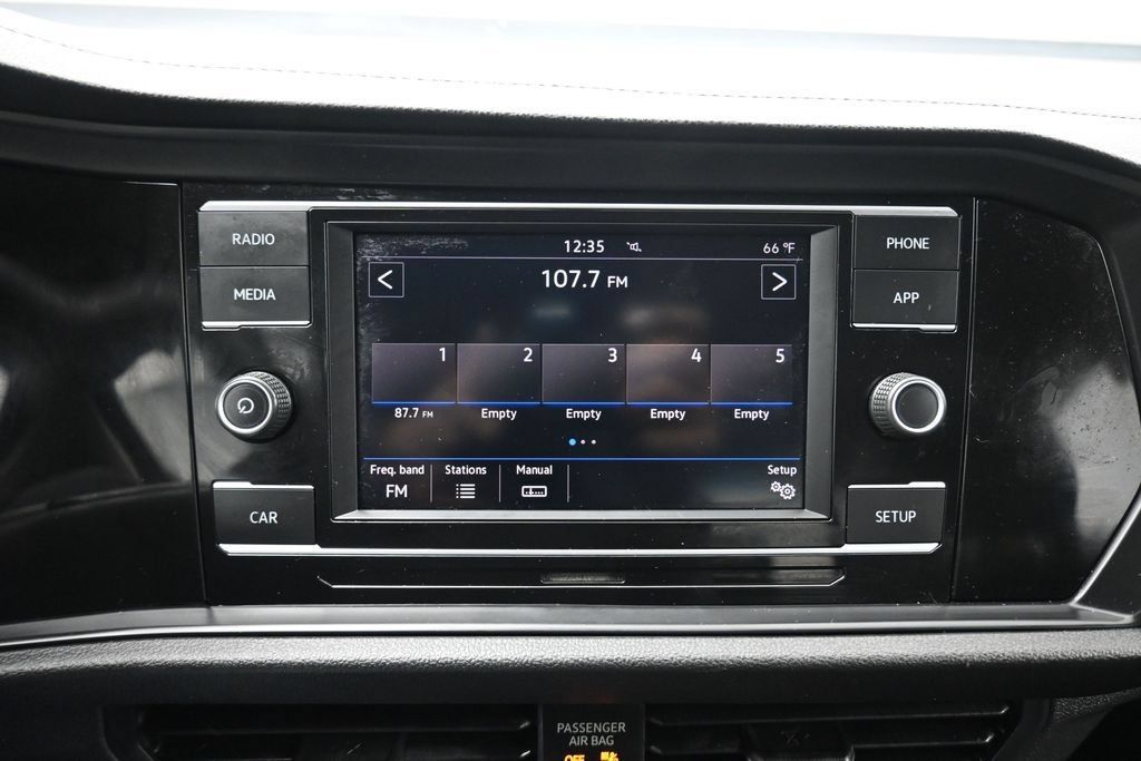Used 2019 Volkswagen Jetta S FWD image 17