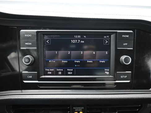 Used 2019 Volkswagen Jetta S FWD image 17