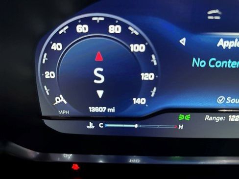 Certified 2024 Chevrolet Suburban Premier w/ Premium Package image 2