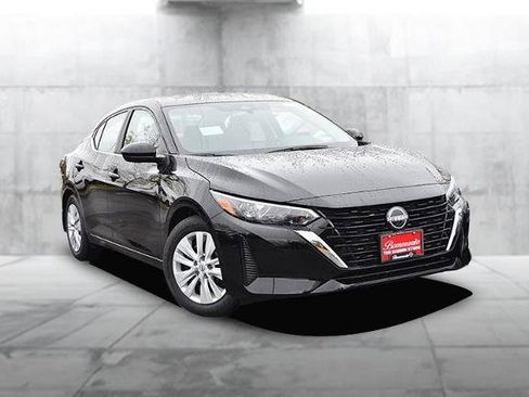 New 2025 Nissan Sentra S image 2