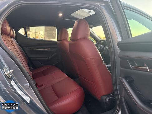 Used 2024 MAZDA MAZDA3 s image 22