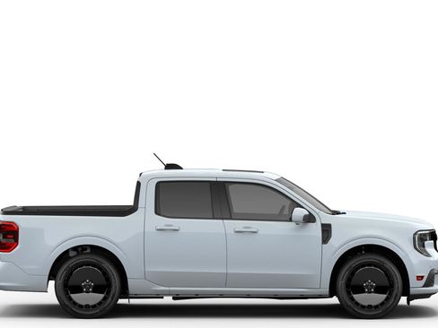 New 2026 Ford Maverick Lobo image 5