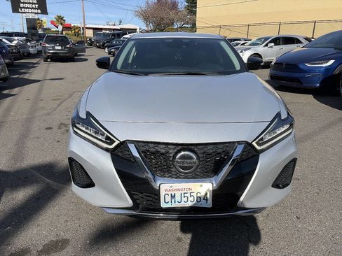 Used 2022 Nissan Maxima SV w/ Floor Mat Group image 8