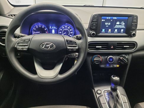 Used 2018 Hyundai Kona SE FWD image 22