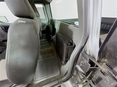 Used 2011 Ford Ranger XLT image 22