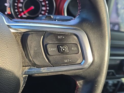 Used 2018 Jeep Wrangler Unlimited Rubicon image 23