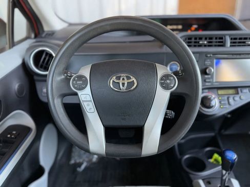Used 2013 Toyota Prius C Three image 20