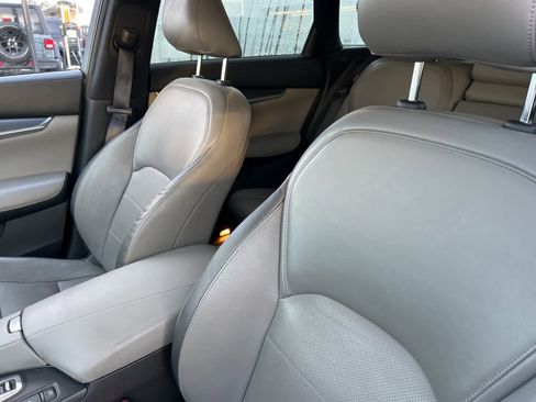 Used 2023 INFINITI QX50 Luxe image 20