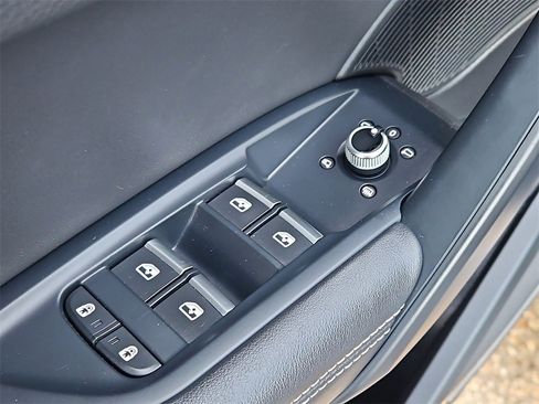 Used 2023 Audi Q5 2.0T Premium Plus image 30