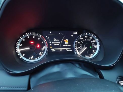 Used 2023 Toyota Highlander L image 7