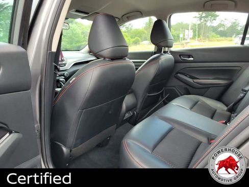 Used 2024 Nissan Altima 2.5 SR FWD image 14
