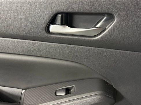 Used 2022 Nissan Altima 2.5 SV image 34