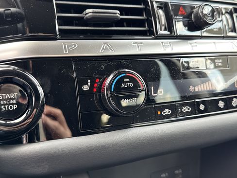 New 2026 Nissan Pathfinder SV AWD/4WD image 27