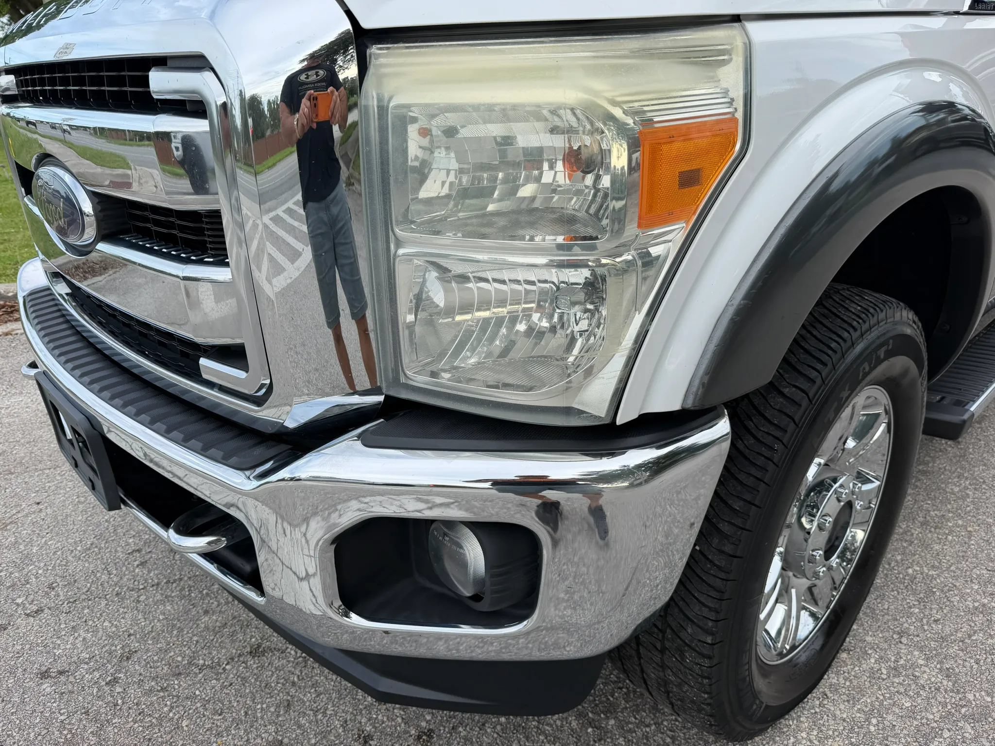 Used 2015 Ford F250 Lariat w/ Chrome Package AWD/4WD image 34