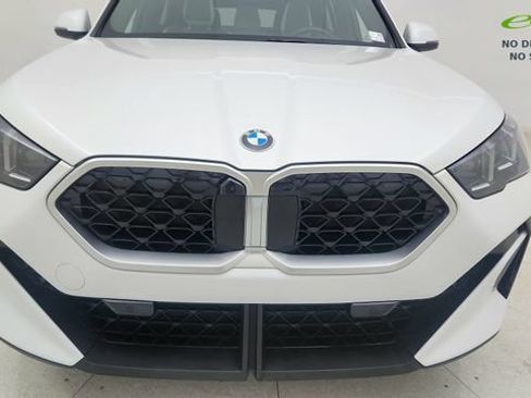 Used 2026 BMW X2 xDrive28i AWD/4WD image 8