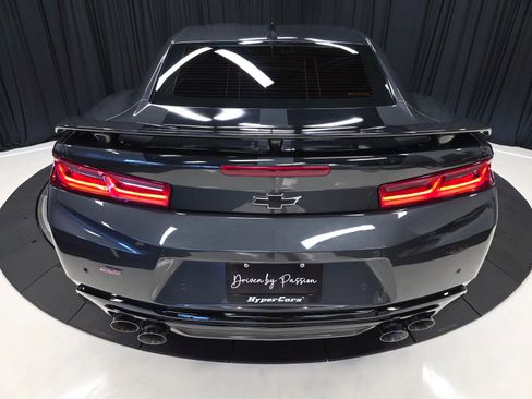 Used 2018 Chevrolet Camaro SS RWD image 52