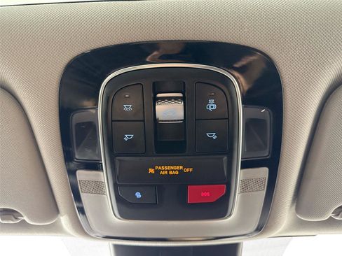 Used 2023 Hyundai Santa Fe SEL w/ Premium Package image 23