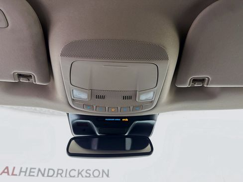 Used 2024 Ford Expedition Max XLT image 18