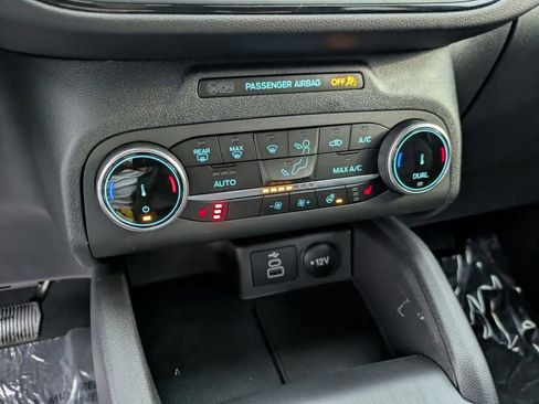 New 2026 Ford Escape ST-Line w/ Cold Weather Package AWD/4WD image 34