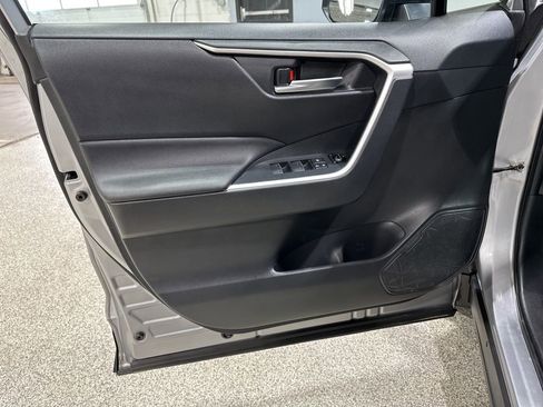 Certified 2023 Toyota RAV4 SE image 12