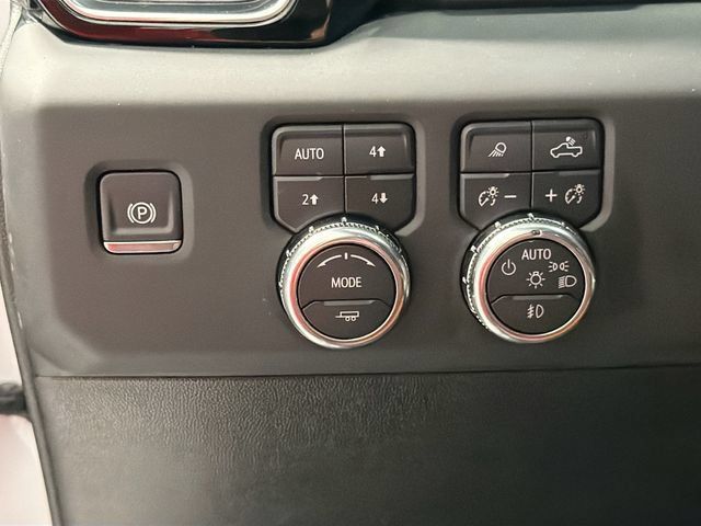 Certified 2024 GMC Sierra 2500 Denali Ultimate AWD/4WD image 10