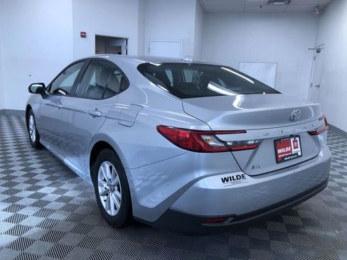 Used 2025 Toyota Camry LE image 13