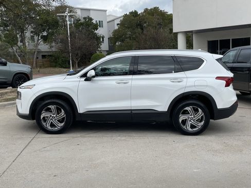 Used 2023 Hyundai Santa Fe SEL image 3
