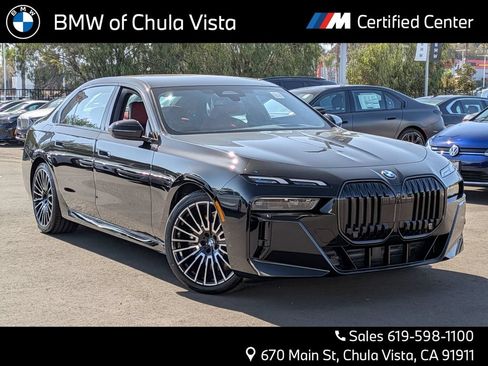 New 2026 BMW 740i w/ Premium Package RWD image 1
