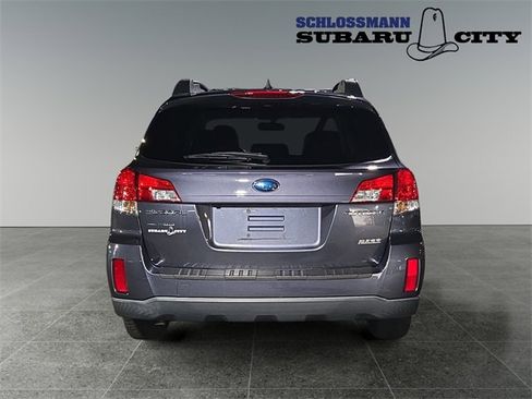 Used 2014 Subaru Outback 2.5i Limited w/ Moonroof Package image 8