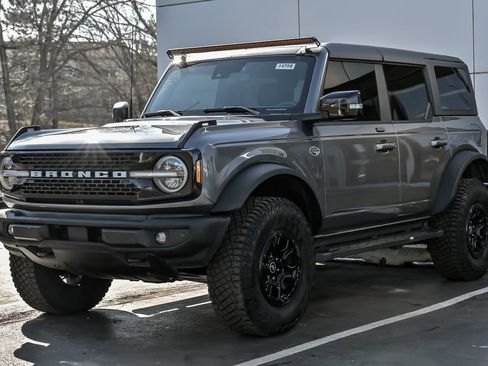 Used 2021 Ford Bronco Wildtrak image 5