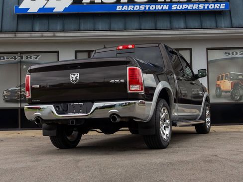 Used 2016 RAM 1500 Laramie w/ Convenience Group image 6