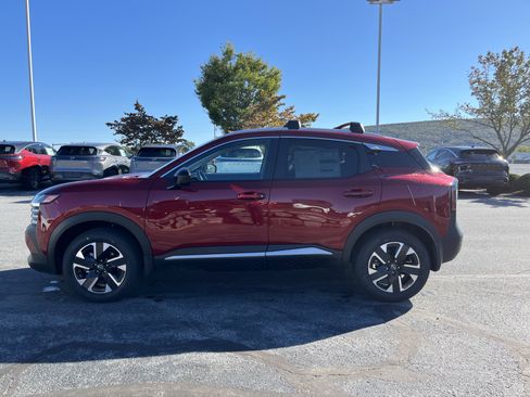 New 2026 Nissan Kicks SV w/ SV Premium Package image 7