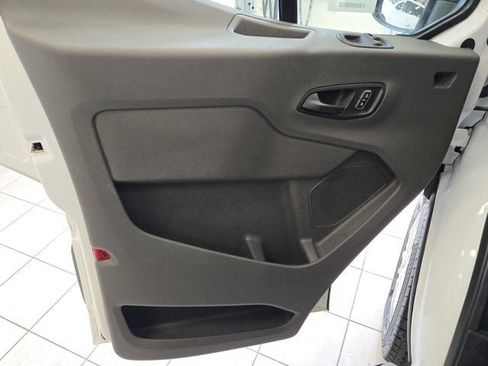 Used 2025 Ford Transit 250 Low Roof w/ Exterior Upgrade Package RWD image 16