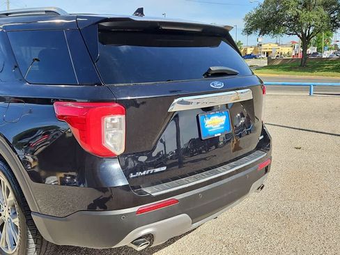 Used 2020 Ford Explorer Limited AWD/4WD image 23