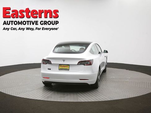 Used 2020 Tesla Model 3 Standard Range Plus image 37