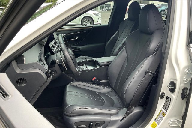 Used 2023 Lexus ES 350 F Sport w/ Accessory Package (Z2) FWD image 21