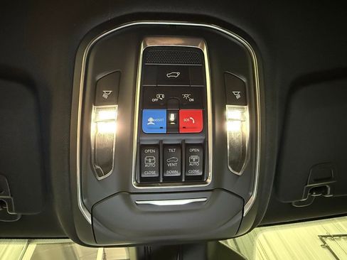 New 2026 Jeep Grand Cherokee Limited image 33