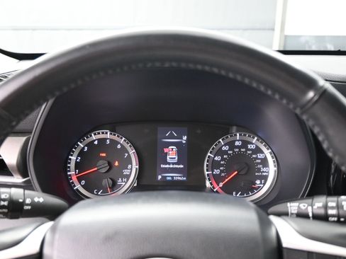 Certified 2022 Toyota Highlander LE image 10