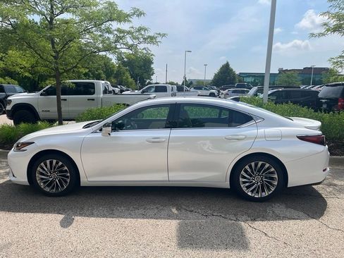 Used 2025 Lexus ES 350 Ultra Luxury FWD image 5