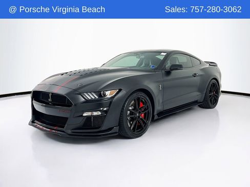 Used 2021 Ford Mustang Shelby GT500 w/ Technology Package image 1